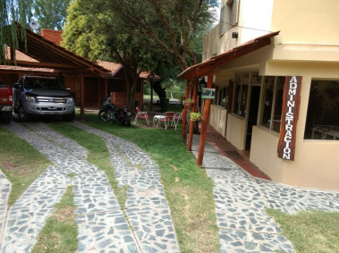 gallery/villa kins